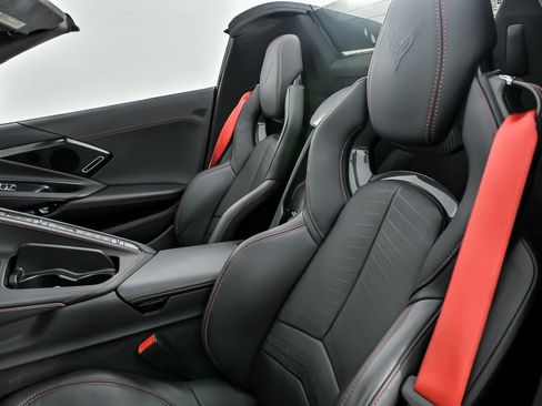 Used 2023 Chevrolet Corvette Stingray Premium Conv w/ Z51 Performance Package image 23