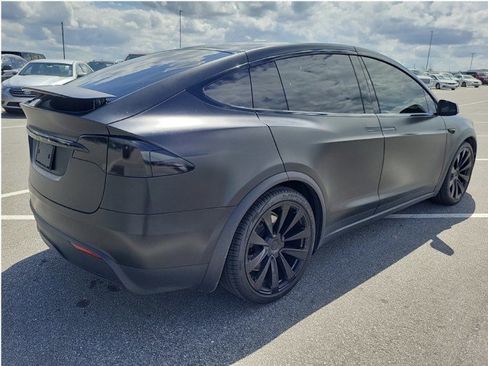 Used 2024 Tesla Model X AWD/4WD image 2