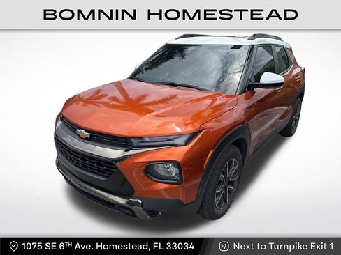 Used 2023 Chevrolet TrailBlazer ACTIV w/ Sun and Liftgate Package FWD image 1