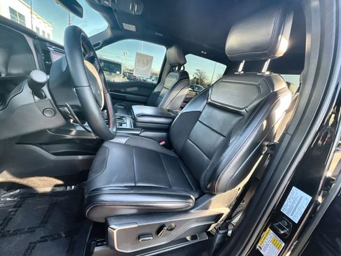 Used 2024 Ford F150 Raptor image 13