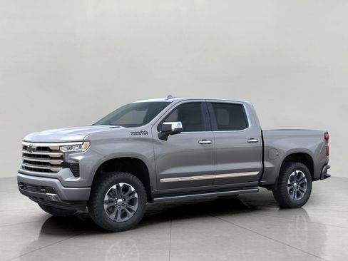 Used 2026 Chevrolet Silverado 1500 High Country w/ Technology Package AWD/4WD image 2
