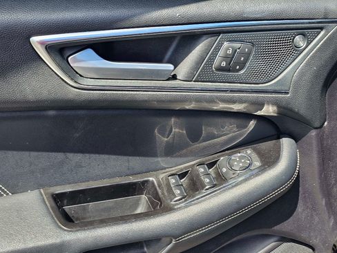 Used 2019 Ford Edge ST w/ Equipment Group 401A AWD/4WD image 16