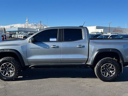 Certified 2023 Chevrolet Colorado ZR2 w/ ZR2 Convenience Package III image 9