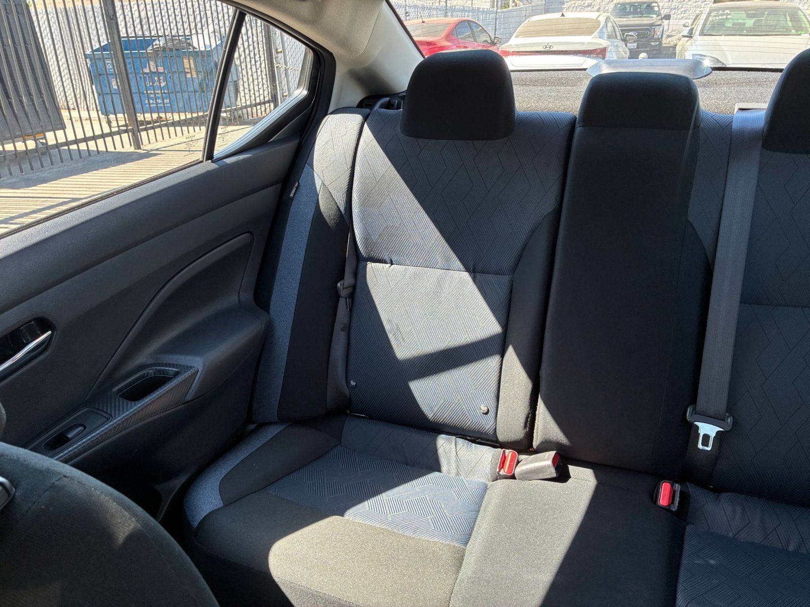 Used 2025 Nissan Versa SV FWD image 36