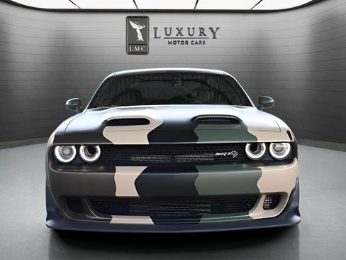 Used 2021 Dodge Challenger SRT Hellcat Redeye image 2