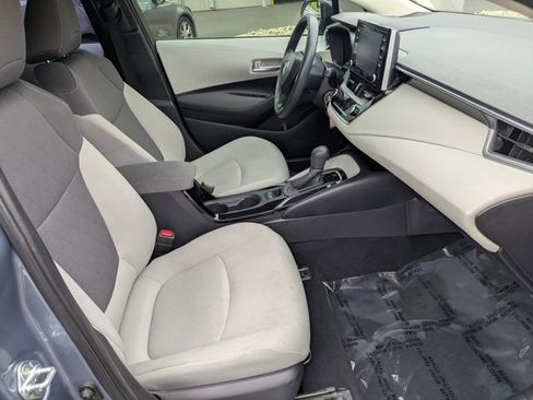Used 2020 Toyota Corolla LE image 20