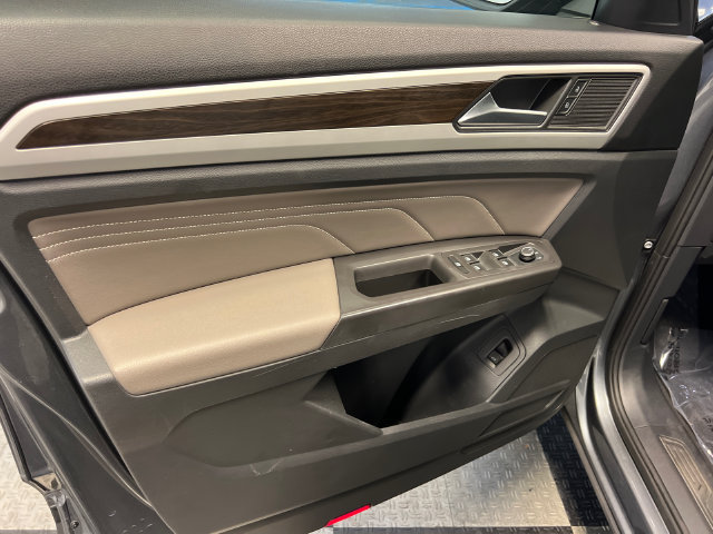 Certified 2023 Volkswagen Atlas SE AWD/4WD image 8