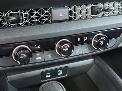 Used 2025 Honda Accord LX image 19