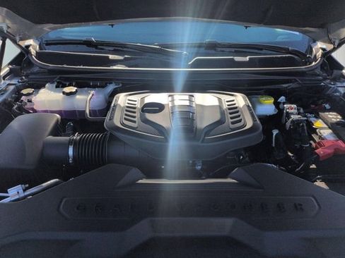 New 2026 Jeep Grand Wagoneer 4WD w/ Quick Order Packge 29V Upland image 32