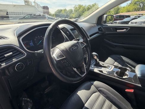 Used 2015 Ford Edge SEL w/ Equipment Group 201A AWD/4WD image 11