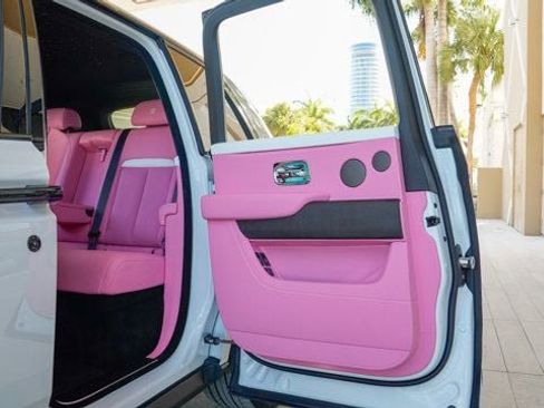 Used 2024 Rolls-Royce Cullinan image 66