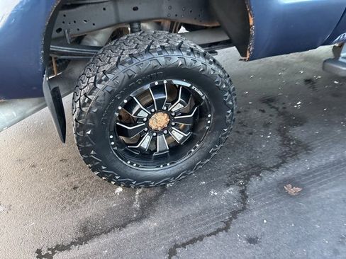 Used 2014 Ford F250 XLT w/ XLT Premium Package image 4