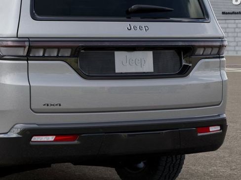 New 2026 Jeep Grand Wagoneer 4WD image 13