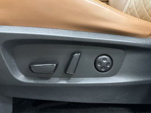 Used 2023 INFINITI QX60 Autograph w/ Cargo Package AWD/4WD image 6