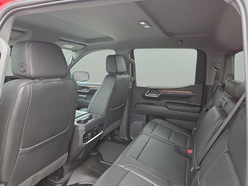 Used 2024 GMC Sierra 1500 Denali AWD/4WD image 20