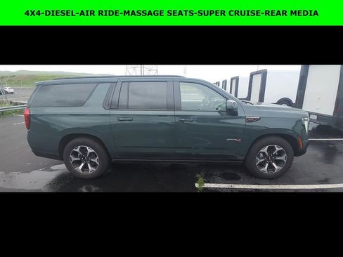 Used 2025 GMC Yukon XL AT4 Ultimate image 10