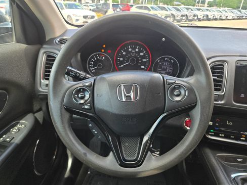 Used 2016 Honda HR-V EX image 18
