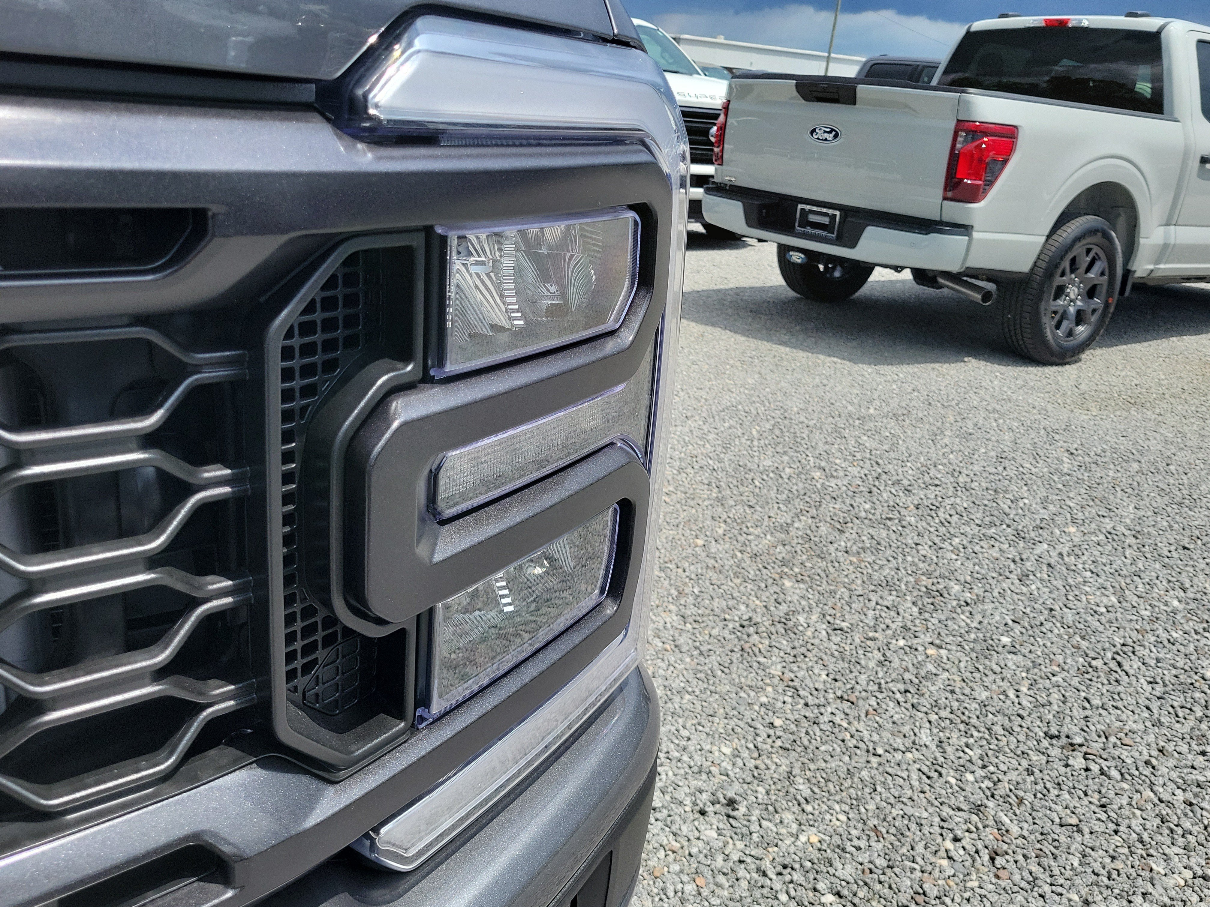 New 2026 Ford F350 XL w/ STX Appearance Package AWD/4WD image 4
