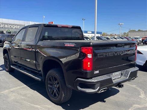 Used 2021 Chevrolet Silverado 1500 LT Trail Boss w/ Bed Protection Package image 5