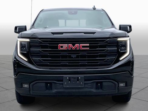 Used 2023 GMC Sierra 1500 Elevation w/ Preferred Package image 4