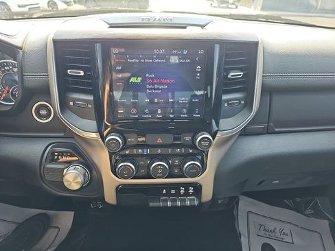 Used 2019 RAM 1500 Laramie RWD image 21