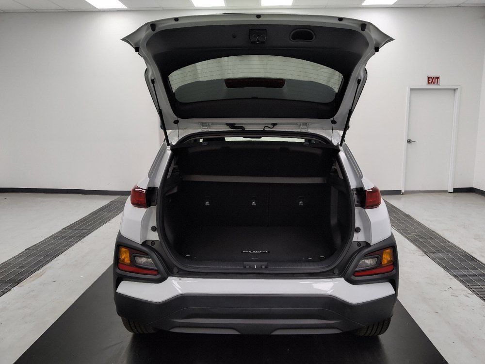 Used 2021 Hyundai Kona SEL Plus w/ Cargo Package FWD image 29