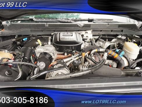 Used 2015 GMC Sierra 2500 Denali w/ Duramax Plus Package AWD/4WD image 21