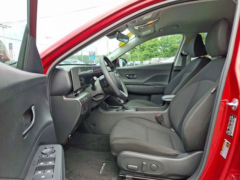 Used 2024 Hyundai Kona SEL image 14