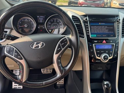 Used 2013 Hyundai Elantra GT w/ Tech Pkg FWD image 46