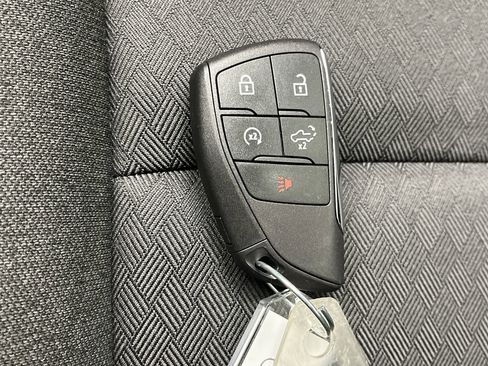 Used 2024 Chevrolet Silverado 1500 LT image 27