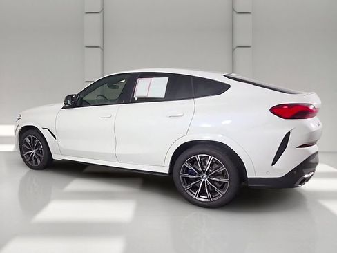 Used 2026 BMW X6 M60i AWD/4WD image 45