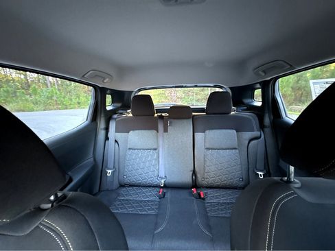 New 2026 Nissan Kicks SV image 32