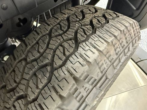 Used 2025 Ford Ranger XLT w/ FX4 Off-Road Package image 64