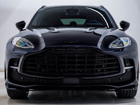 New 2026 Aston Martin DBX 707 image 5