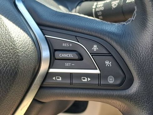 Used 2021 INFINITI Q50 Luxe w/ All Weather Package AWD/4WD image 22