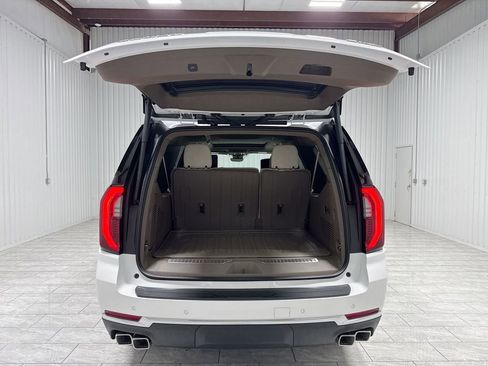 New 2026 GMC Yukon XL Denali w/ Denali Reserve Package AWD/4WD image 27
