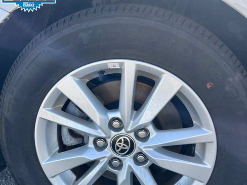 Used 2025 Toyota Camry LE FWD image 12