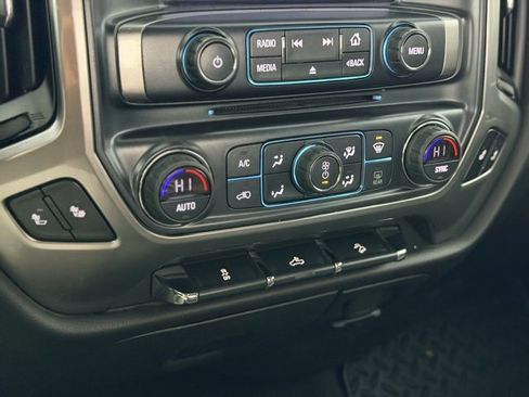 Used 2018 Chevrolet Silverado 1500 LT w/ All Star Edition image 15