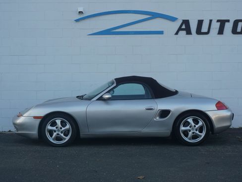Used 1997 Porsche Boxster RWD image 3
