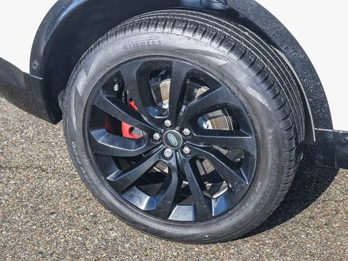 Certified 2024 Land Rover Discovery Sport Dynamic SE image 13