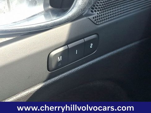 Certified 2025 Volvo XC40 B5 Core w/ Protection Package Premier image 25