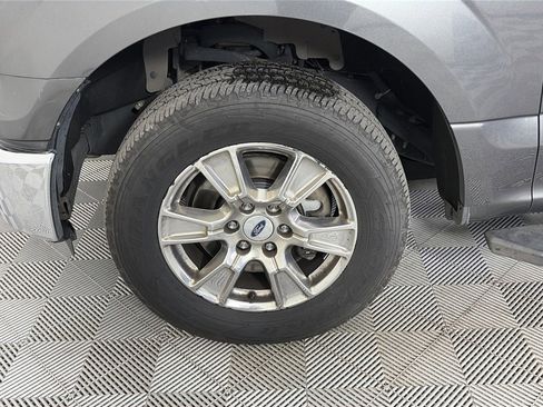 Used 2015 Ford F150 XLT w/ Equipment Group 302A Luxury image 8