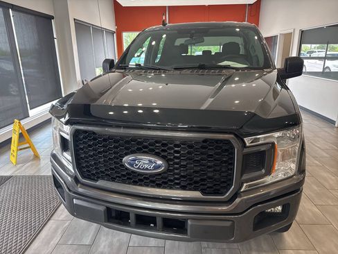 Used 2020 Ford F150 XL w/ Equipment Group 101A Mid AWD/4WD image 4