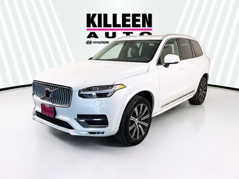 Used 2024 Volvo XC90 B5 Core w/ Protection Package Premier image 3