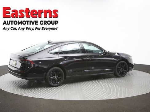 Used 2025 Honda Accord SE image 42
