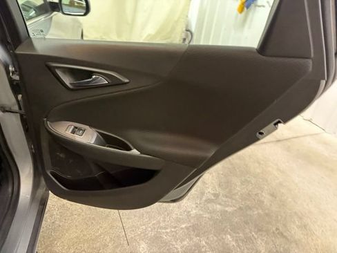 Used 2023 Chevrolet Malibu LT FWD image 14