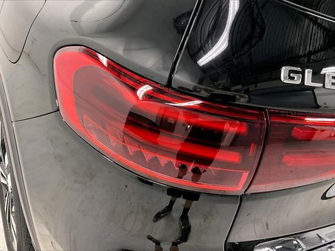 New 2025 Mercedes-Benz GLB 250 4MATIC image 14