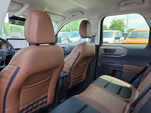 New 2026 Ford Bronco Sport Outer Banks AWD/4WD image 16