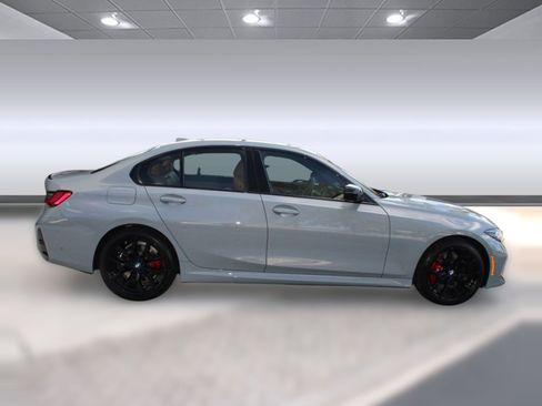 Used 2026 BMW 330i Sedan w/ M Sport Package image 8