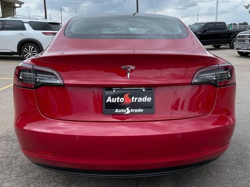 Used 2018 Tesla Model 3 Long Range AWD/4WD image 11